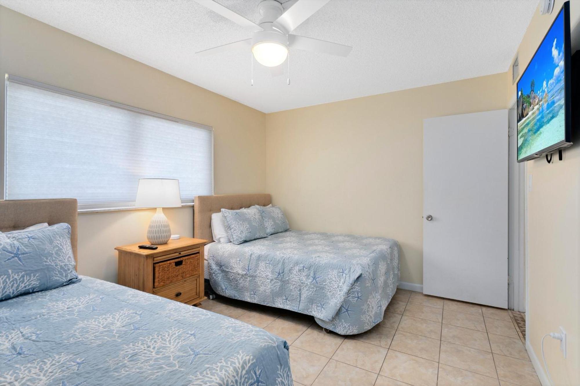Cocoa Beach Towers Zimmer foto