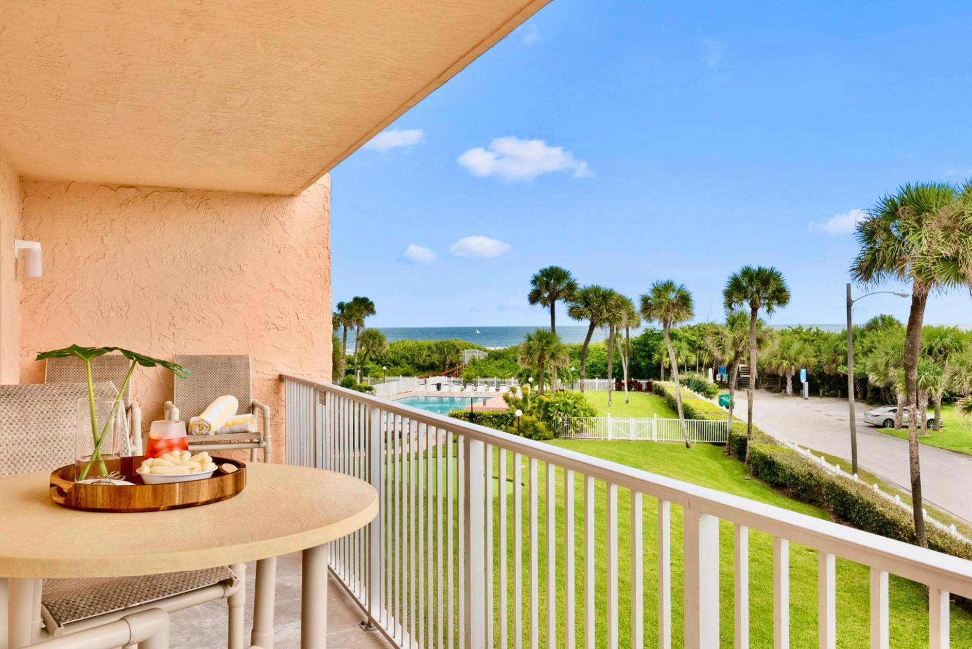 Cocoa Beach Towers Zimmer foto